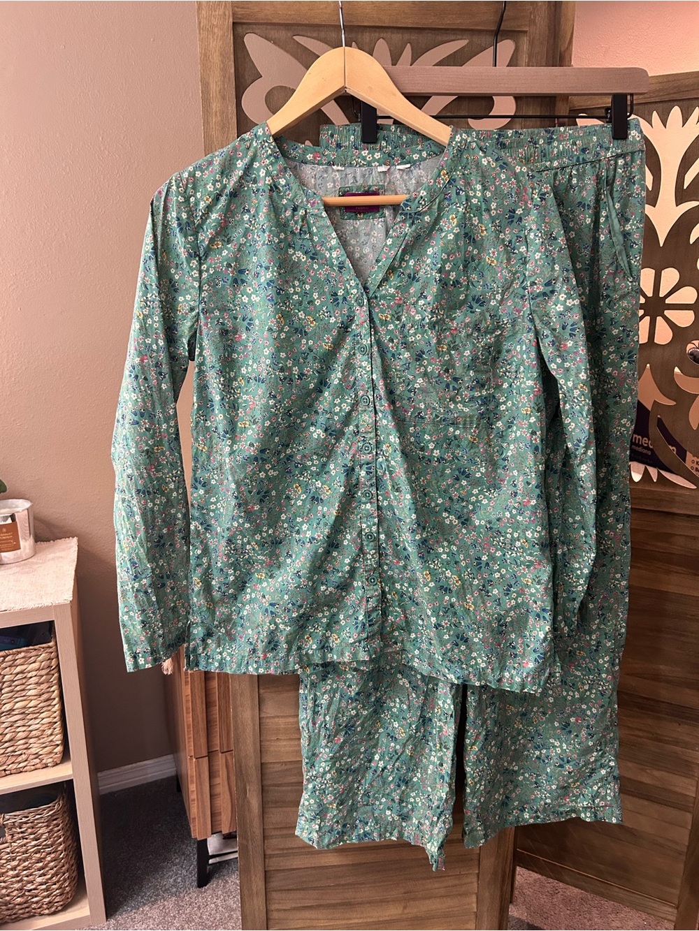 Garner Hill Faye 100% Cotton Pajamas made with Liberty London Fabric - Picture 2 of 13